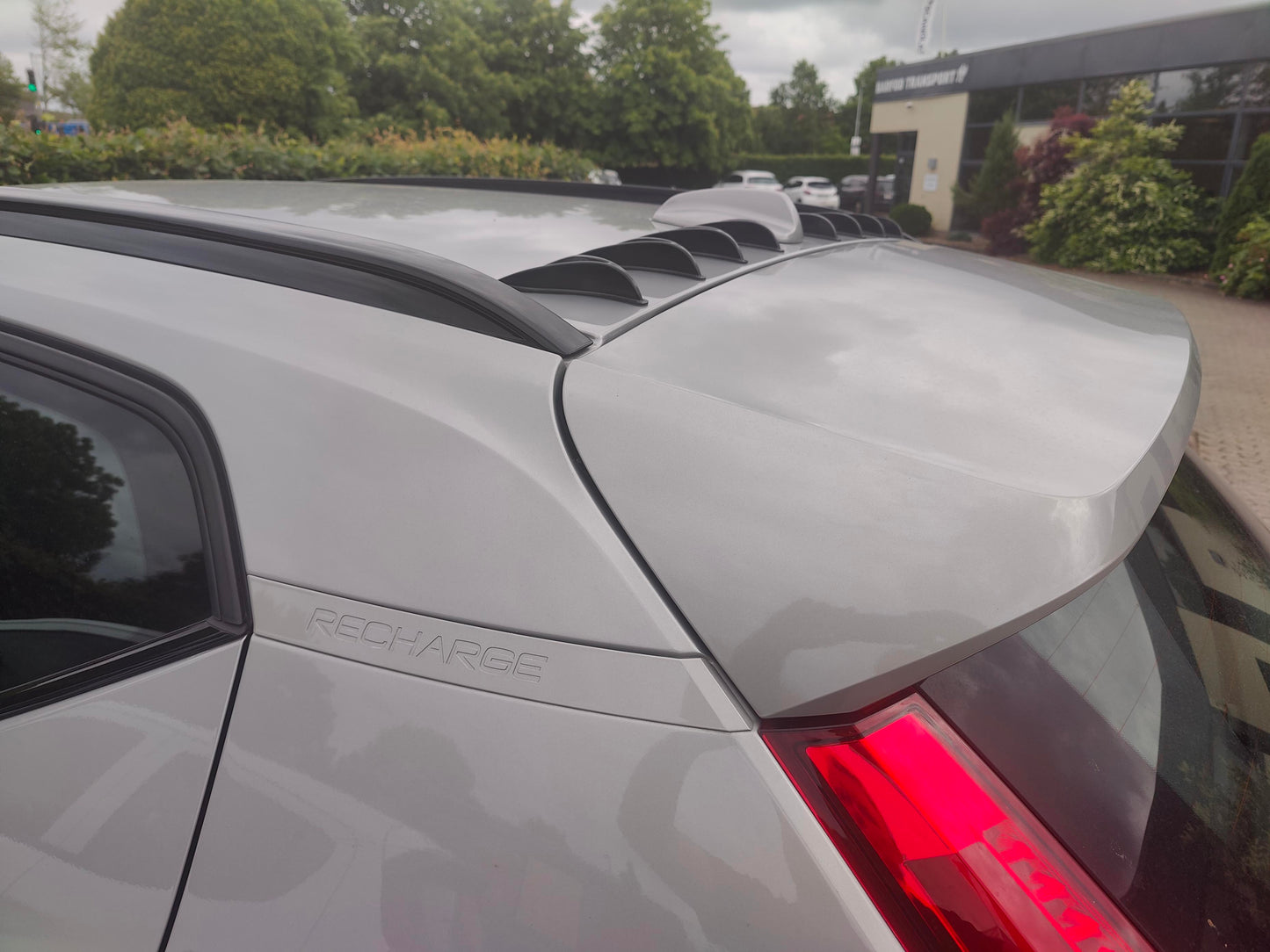 V Spoilers for passenger cars (Kit with 10 pcs.) - US