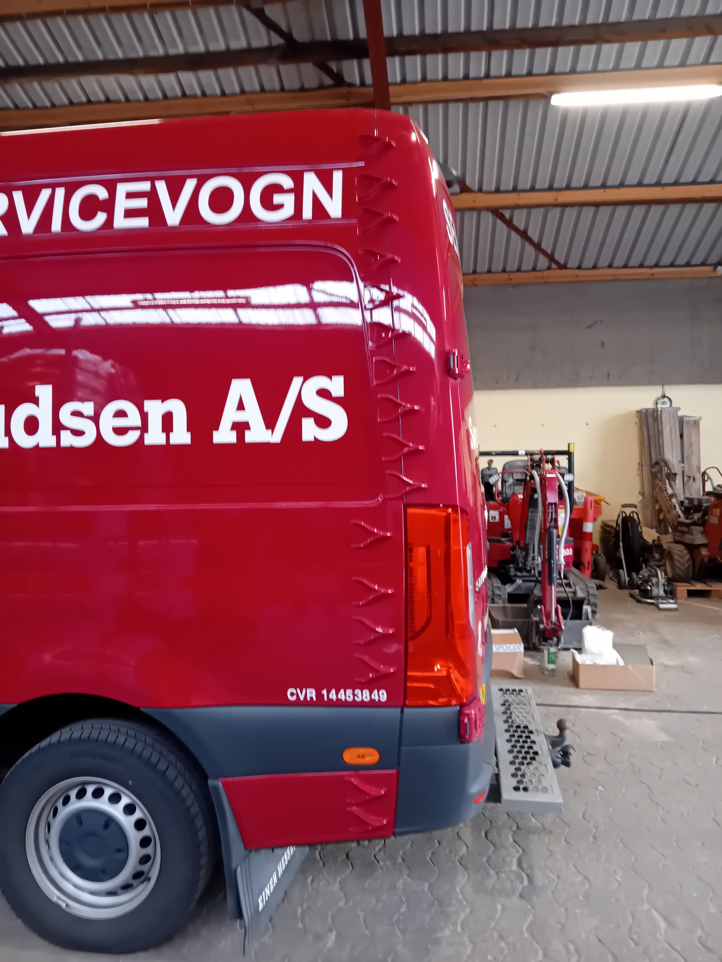 V Spoilers for low vans (Kit with 40 pcs.) - US