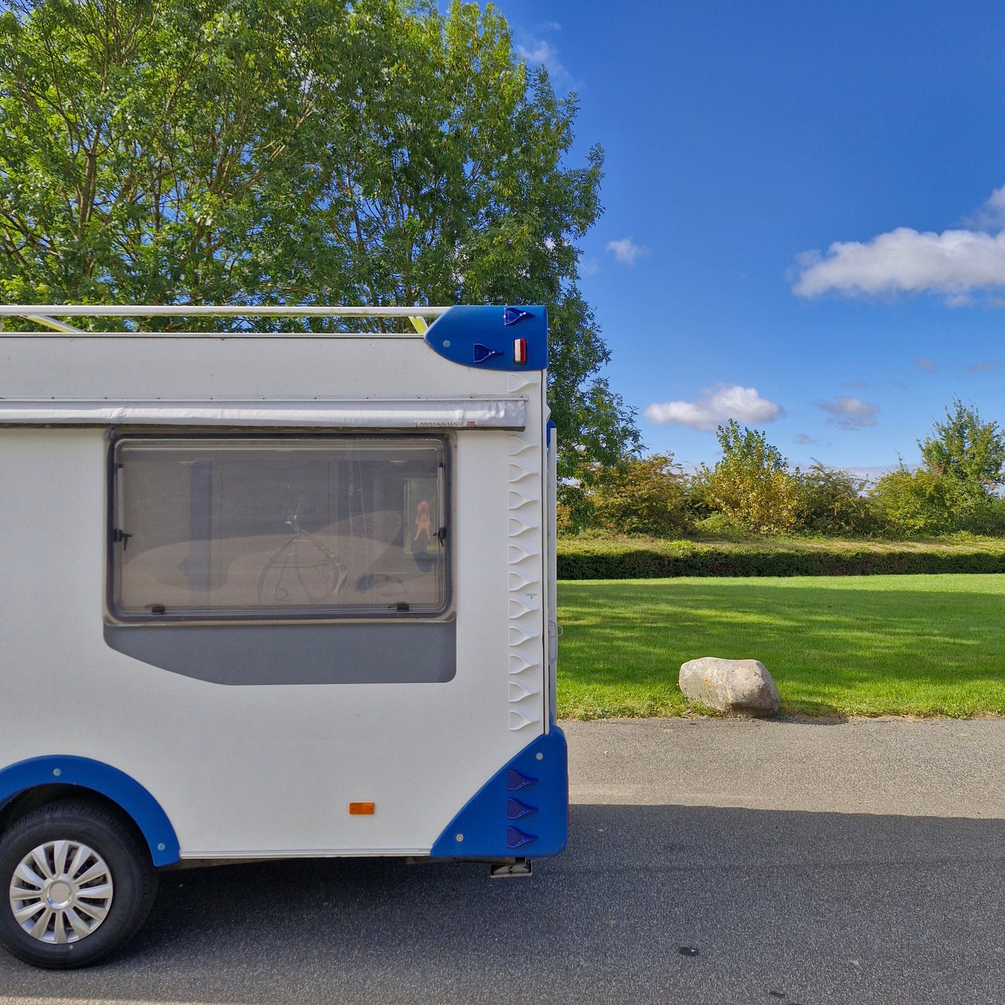 V Spoilers for caravan  (Kit of 50 pieces) -US