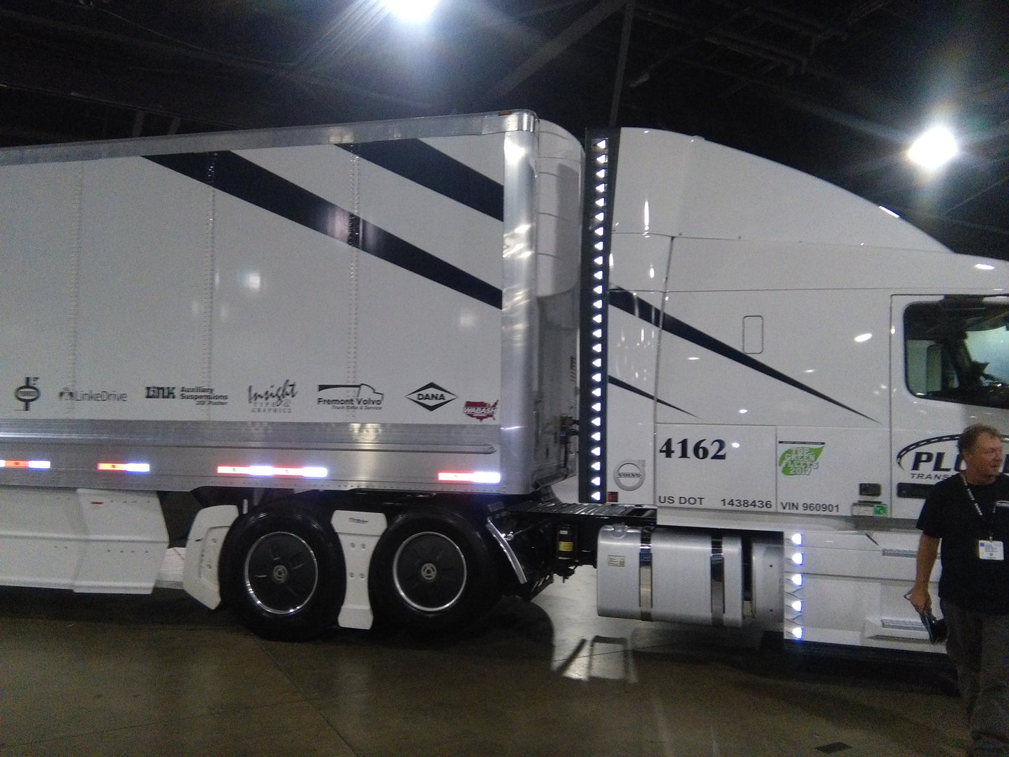 V Spoilers for Truck (Kit with 80 pcs.)-US