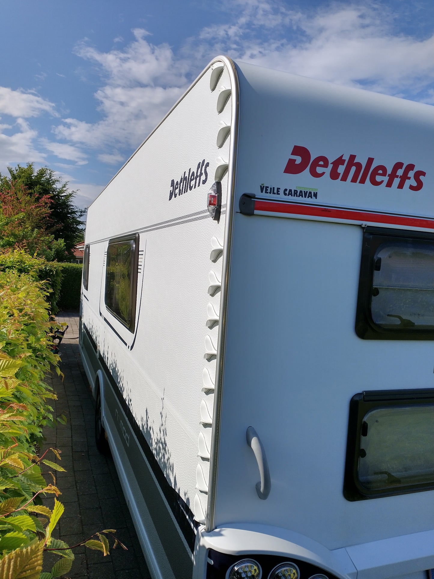 V Spoilers for caravan  (Kit of 50 pieces) -US